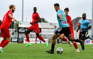 Première victoire à domicile du championnat R1